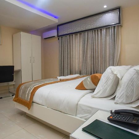 Appleville Suites Ikeja Eksteriør billede