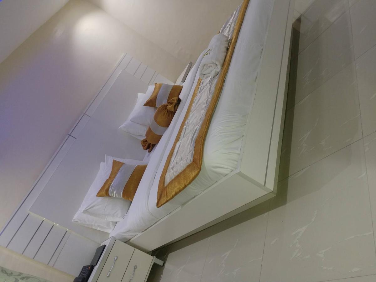 Appleville Suites Ikeja Eksteriør billede