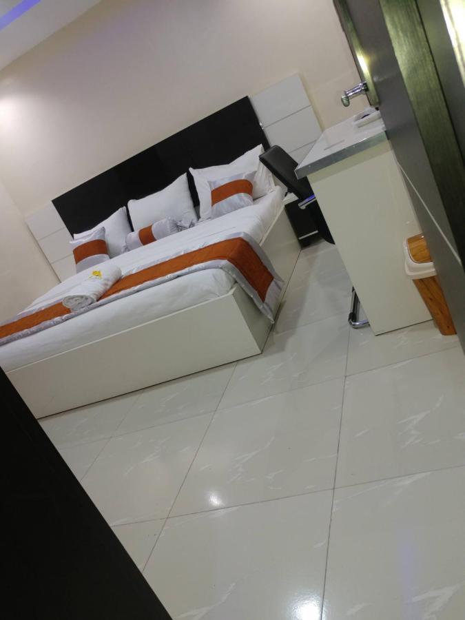 Appleville Suites Ikeja Eksteriør billede