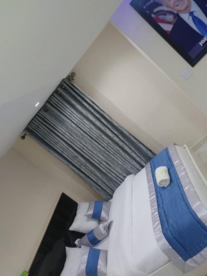 Appleville Suites Ikeja Eksteriør billede