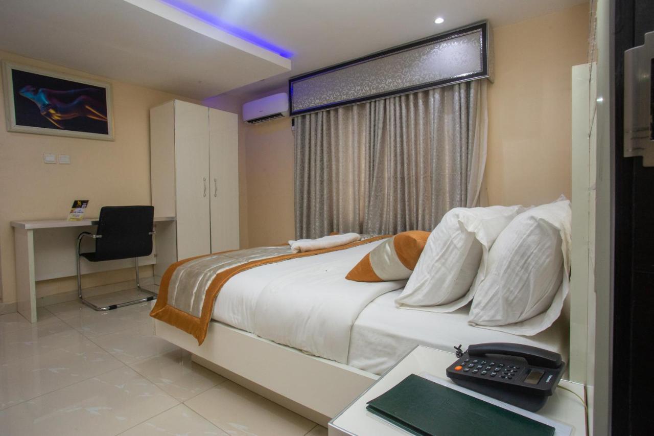 Appleville Suites Ikeja Eksteriør billede